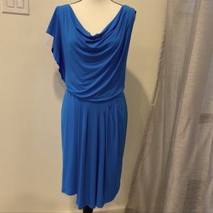 Asymmetrical Vince Camuto blue draped neck dress with pleated waist
